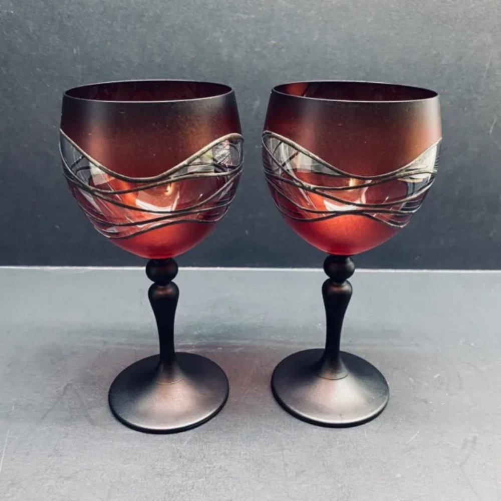 Vlasta Voboraikova LHL Praque Czech art Wine glass stemware Signed Set Of 2